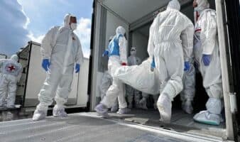 Moscú entrega más cadáveres de soldados ucranianos