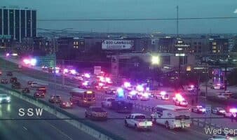 Tiroteo en instalaciones del ICE en Dallas deja al menos tres heridos y un muerto