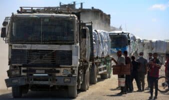 Israel solo dejará cruzar a Gaza la mitad de los camiones humanitarios acordados