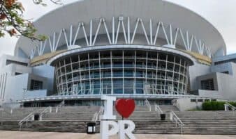 Cancelan rueda de prensa de partido de la NBA por tiroteo contra el Coliseo de Puerto Rico