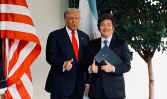 Condiciona Trump rescate financiero al triunfo de Milei en elecciones legislativas | Video