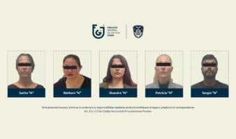 Detienen a 5 personas que vendían plazas falsas del sector salud de la CDMX