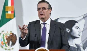 'México no establece aranceles a un país', afirmó Ebrard ante plan arancelario