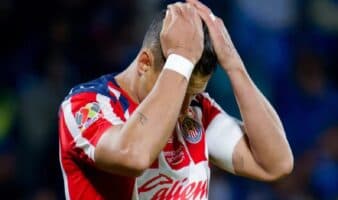 Cierra Javier Hernández con más pena que gloria segunda etapa con Chivas | Video