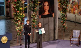 Aristegui en Vivo: EE.UU. activa comando para Occidente; diputados prohíben vapeadores; hija de Machado recoge el Nobel (10/12/2025)