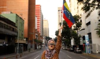 SRE difunde aviso preventivo para mexicanos ante la escalada de tensión en Venezuela