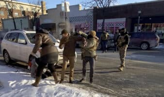 Alex Pretti, enfermero muerto por disparos de ICE, fue un agitador y 'quizá, insurgente': Trump