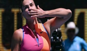 Sabalenka evita hablar de Ucrania: 'quiero la paz y si pudiera cambiar algo lo haría' | Video