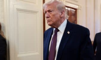 Trump dice que logrará "un acuerdo integral de desmilitarización con Hamás" en Gaza