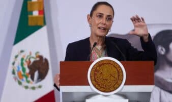 La Mañanera de Sheinbaum | 'No lo he leído ni lo voy a leer' dice sobre libro de Scherer; explica salida de Arriaga de la SEP (16/02/26)