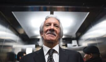 El periodista guatemalteco José Rubén Zamora sale de prisión tras recibir arresto domiciliario