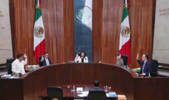 'Un atraco a la Constitución' que el Tribunal Electoral validara la sobrerrepresentación: Diego Valadés