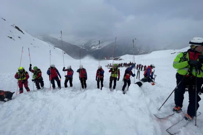 Dos alpinistas muertos y cinco heridos por una avalancha en los Alpes italianos