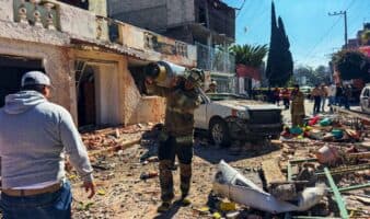 Explosión en Coacalco destroza varias viviendas