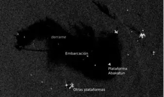 Imágenes satelitales apuntan a omisiones del gobierno ante derrame petrolero, afirman organizaciones