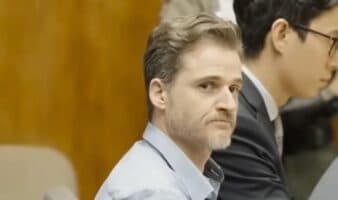 Médico intentó matar a su esposa durante su cumpleaños aventándola de un acantilado en Hawái