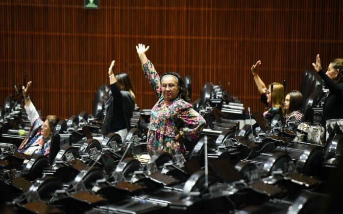 Congreso planea reforma 'fast track' para aplazar elecciones judiciales hasta 2028; JUFED ve 'confesión' de errores