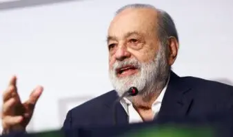El problema más importante es la baja producción petrolera y Pemex: Carlos Slim