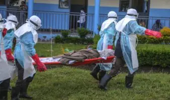 Brote de ébola puede generar 'emergencia humanitaria incontrolable'