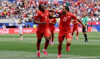 Mundial 2026: Golean suizos a bosnios en Los Ángeles