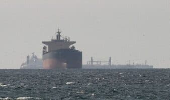 Petrolero de la "flota fantasma" de Rusia es interceptado por el Reino Unido