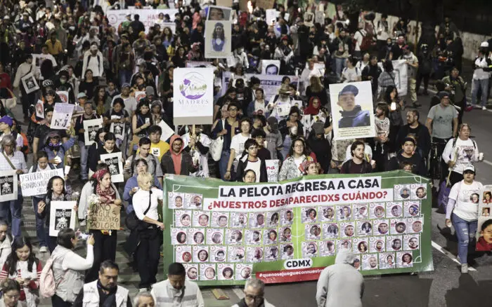 Lo mejor de Aristegui en Vivo: México inaugura Mundial entre protestas; CNTE mantendrá movilizaciones; bloquean marcha de buscadoras (11/06/2026)