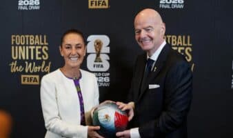 México 'paga' costos del Mundial y la FIFA concentra los beneficios: ONGs
