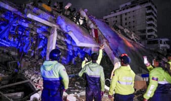 Suben a 164 los muertos y a casi mil los heridos tras los fuertes sismos en Venezuela