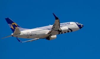Revoca SICT certificado aéreo a Magnicharters