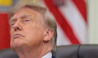 Trump reduce de 18 a 11 las vacunas infantiles recomendadas para todos los niños en EE.UU.