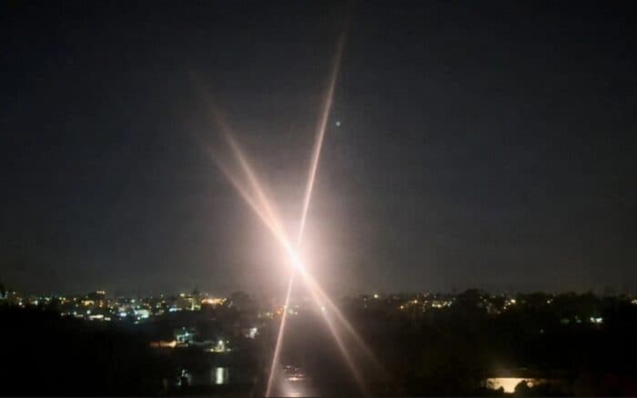 EE. UU. usa nueva arma con láser para derribar drones del narco mexicano