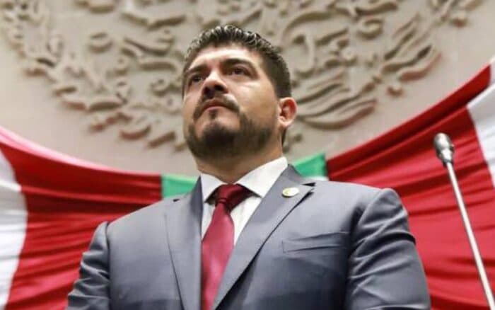 Hallan muerto al diputado morenista Zenyazen Escobar