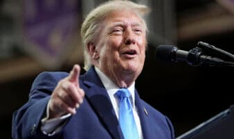 Trump crea la 'Fuerza de la Superinteligencia' para liderar el desarrollo de IA en EE.UU.